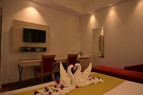 Hotel River Retreat