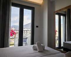 Pollis Hotel