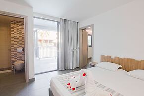 Pollis Hotel