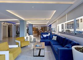 Pollis Hotel