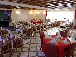 Hôtel le Clos St Jacques