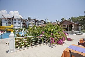 Silver Pine Hotel