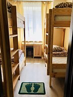 Pid Vysokym Zamkom Hostel