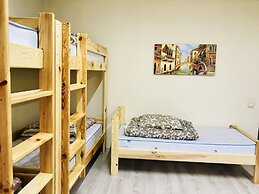 Pid Vysokym Zamkom Hostel