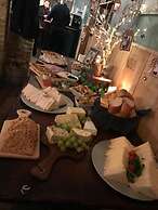 The Six Bells