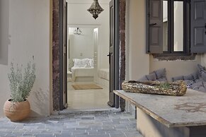 Alia Mansion by K&K