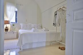 Alia Mansion by K&K