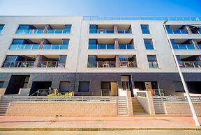 Endless summer of Pinada Beach 3