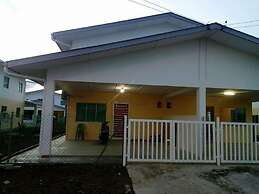Sarinas Homestay