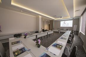 Jolnar Garden Hotel