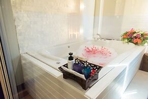 Palette Bangkok Natural Resort and Spa