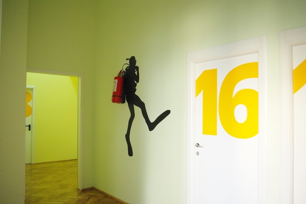 B13 Hostel