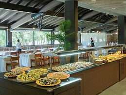 Montanyá Hotel