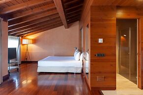 Montanyá Hotel