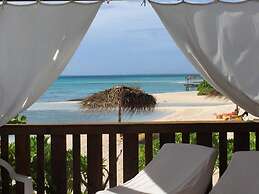 Hakamanu Lodge
