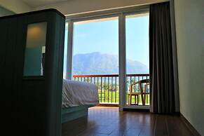 Santika Premiere Hotel Garut