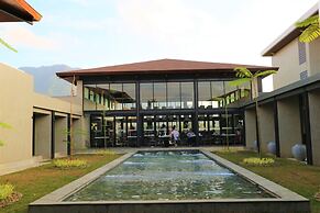 Santika Premiere Hotel Garut