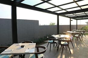 Santika Premiere Hotel Garut