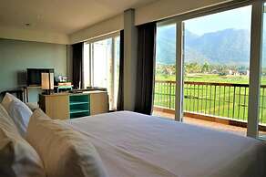 Santika Premiere Hotel Garut