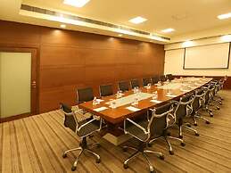 DLF Club 5