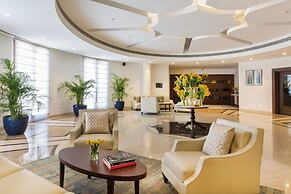 DLF Club 5