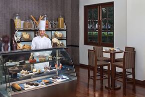 DLF Club 5