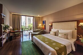 DLF Club 5