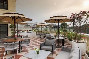 DLF Club 3