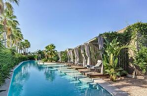 Biblos Beach Resort Alaçatı