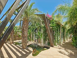 Biblos Beach Resort Alaçatı