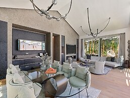 Biblos Beach Resort Alaçatı