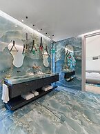 Biblos Beach Resort Alaçatı