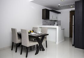 Q Kata Residence