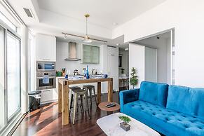 High-Rise Junior 2Br Condo downtown