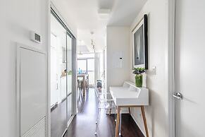 High-Rise Junior 2Br Condo downtown