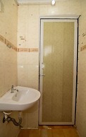 Hotel Travellers Inn