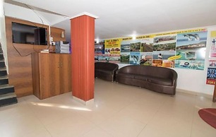 Hotel Travellers Inn