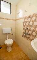Hotel Travellers Inn
