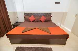 Hotel Travellers Inn