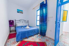 Riad Aylal