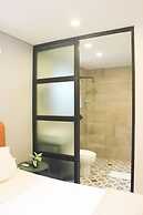 574 Hotel