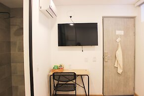 574 Hotel