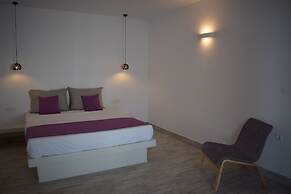 Niabelo Villa