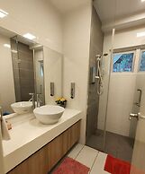 Crest Residence
