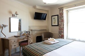 The Kings Arms Hotel - Inn