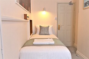 Lindum Lodge