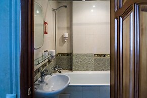 Mayak hotel