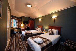 Savoy Park Hotel