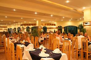 Falcon Hills Hotel