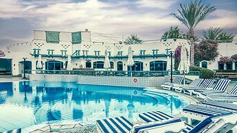 Falcon Hills Hotel
